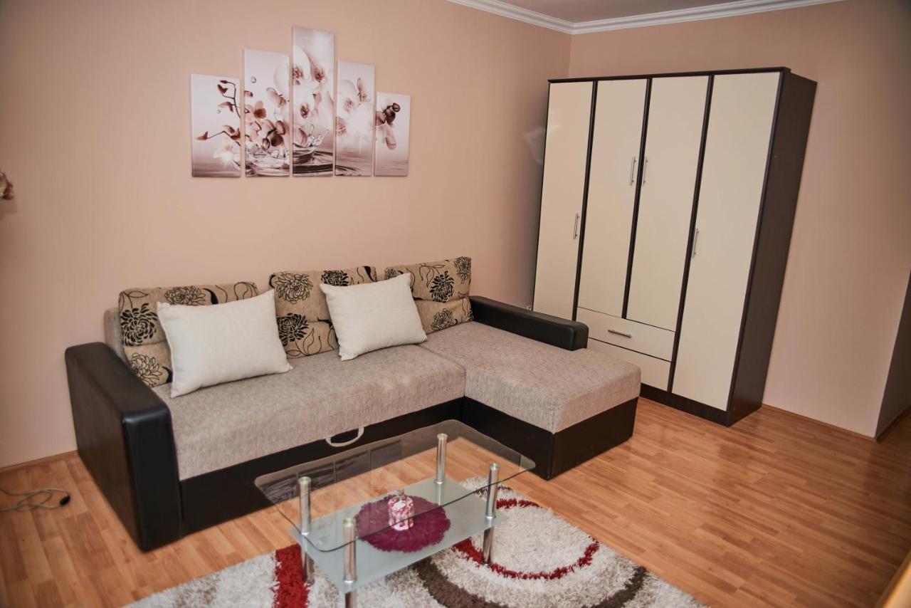 Apartman Ana Bečej 外观 照片